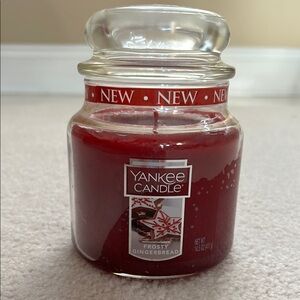 Yankee Candle. Scent-Frosty Gingerbread